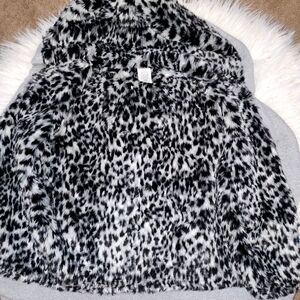 VS pink rare find 2014 small fur lined coat, all except arms